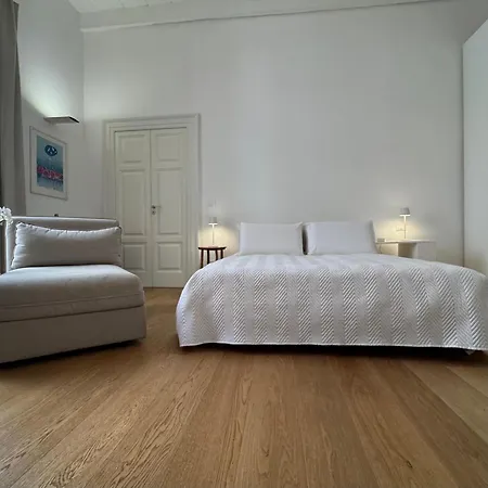 102 Bed and breakfast Tarento
