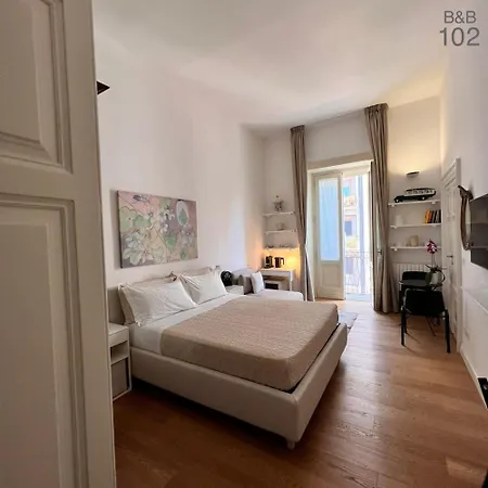 102 Bed & Breakfast *